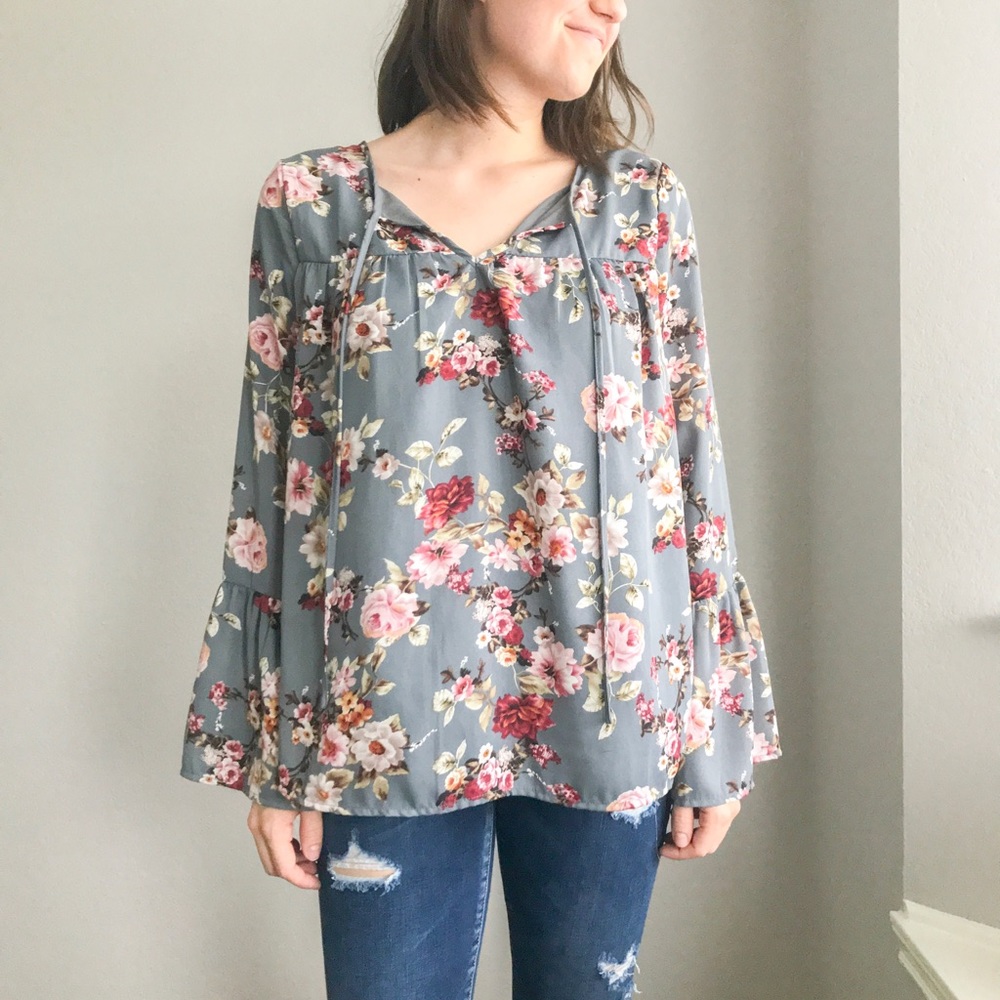 Floral Bell Sleeve Blouse
